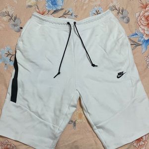 Mens Nike Tech Fleece White Shorts